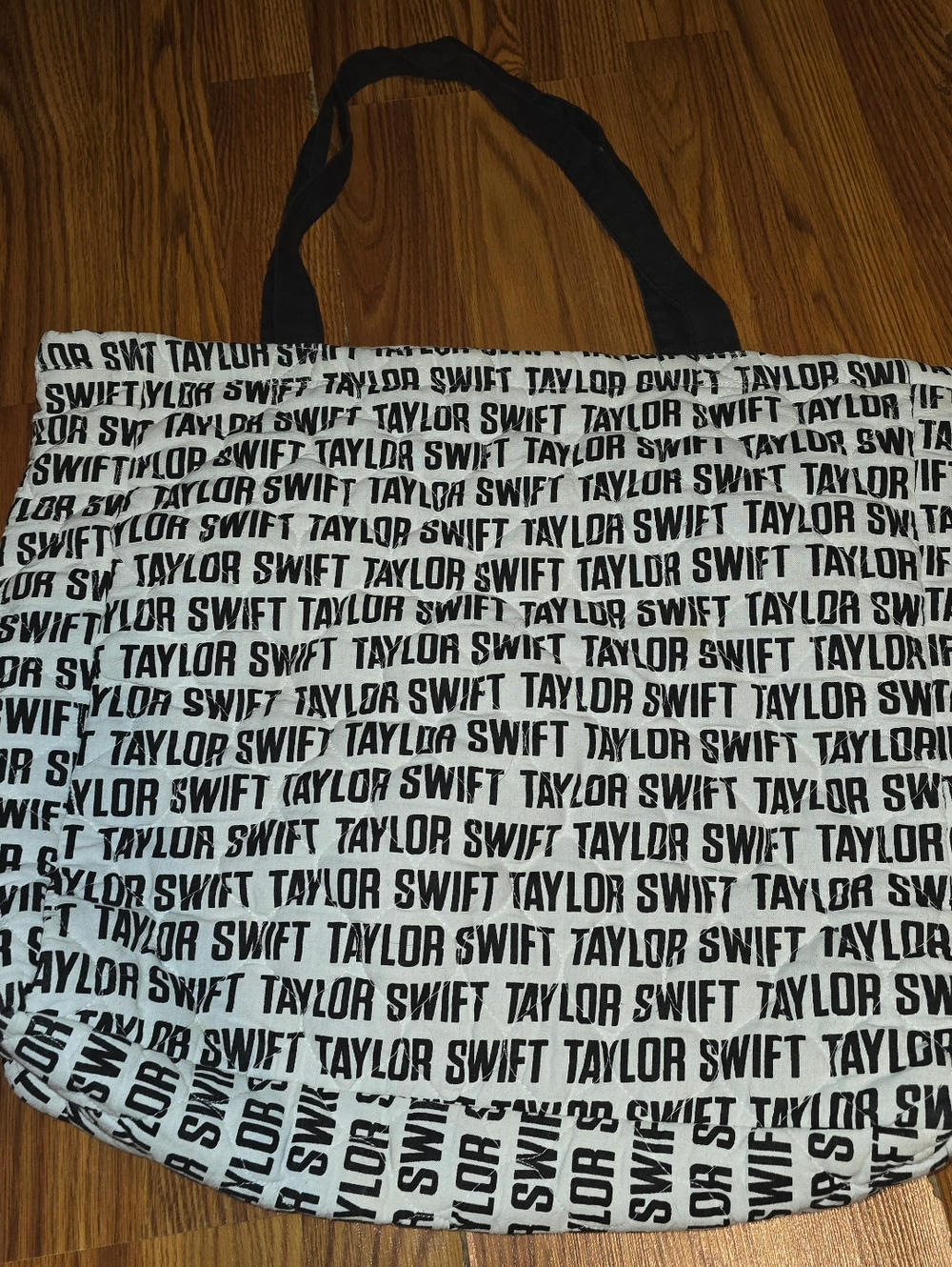 TAYLOR SWIFT Quilted Tote